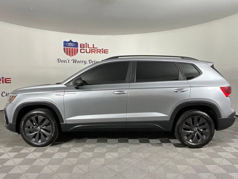 Used 2024 Volkswagen Taos S FWD image 6