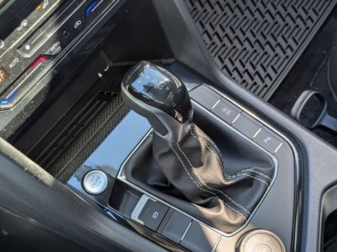 New 2026 Volkswagen Taos SEL image 16