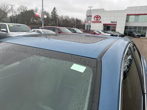 Used 2023 Toyota Camry SE image 43