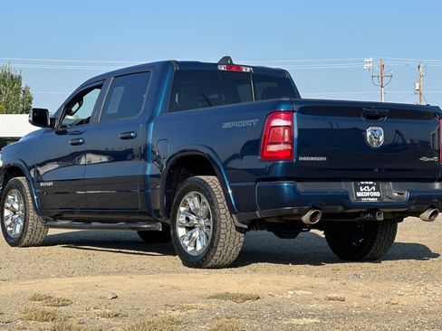 Used 2022 RAM 1500 Laramie w/ Sport Appearance Package AWD/4WD image 7