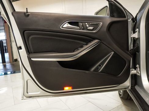 Used 2019 Mercedes-Benz GLA 250 image 22