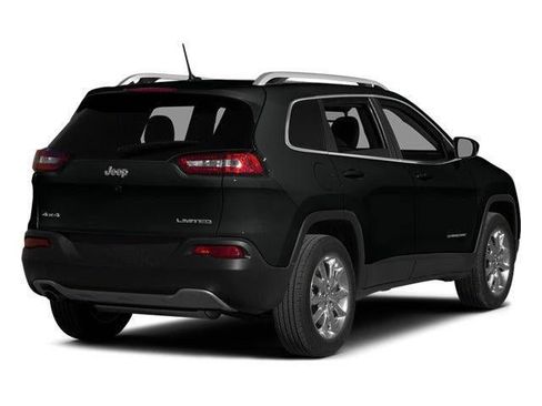 Used 2014 Jeep Cherokee Limited image 3