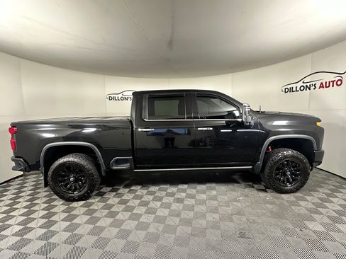 Used 2022 Chevrolet Silverado 3500 High Country w/ Z71 Off-Road Package image 7