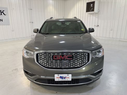 Used 2018 GMC Acadia Denali w/ Technology Package image 33