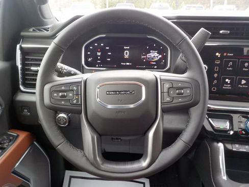 New 2026 GMC Sierra 2500 Denali Ultimate AWD/4WD image 38