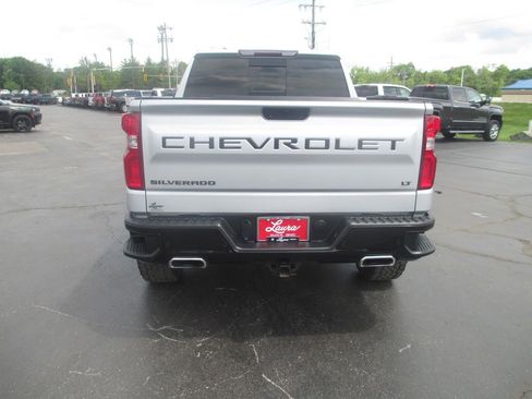 Used 2021 Chevrolet Silverado 1500 LT Trail Boss w/ Convenience Package II AWD/4WD image 7