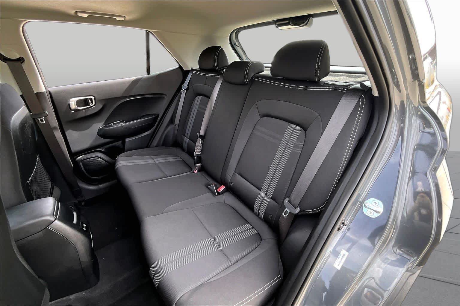 Certified 2026 Hyundai Venue SEL FWD image 21