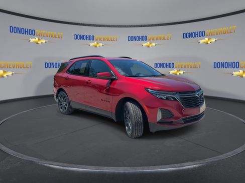 Used 2023 Chevrolet Equinox RS FWD image 5