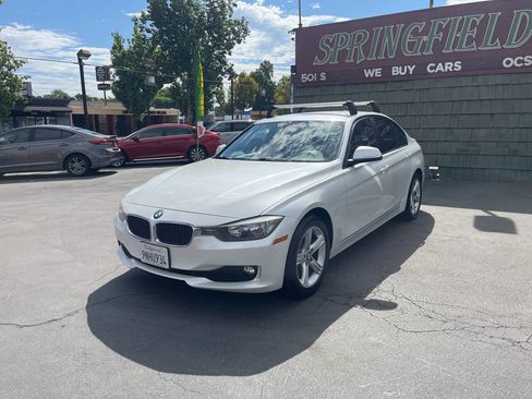 Used 2015 BMW 320i Sedan image 1