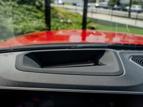 Used 2025 BMW M4 Competition image 10