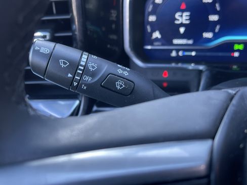 Used 2023 Chevrolet Silverado 1500 LT w/ Protection Package image 21