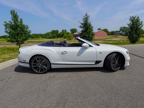 Used 2020 Bentley Continental GT First Edition AWD/4WD image 3