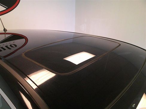 Used 2016 Honda CR-V EX image 2