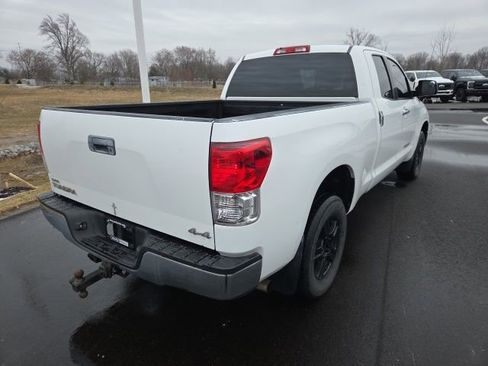 Used 2011 Toyota Tundra 4x4 Double Cab w/ Tow Pkg image 8