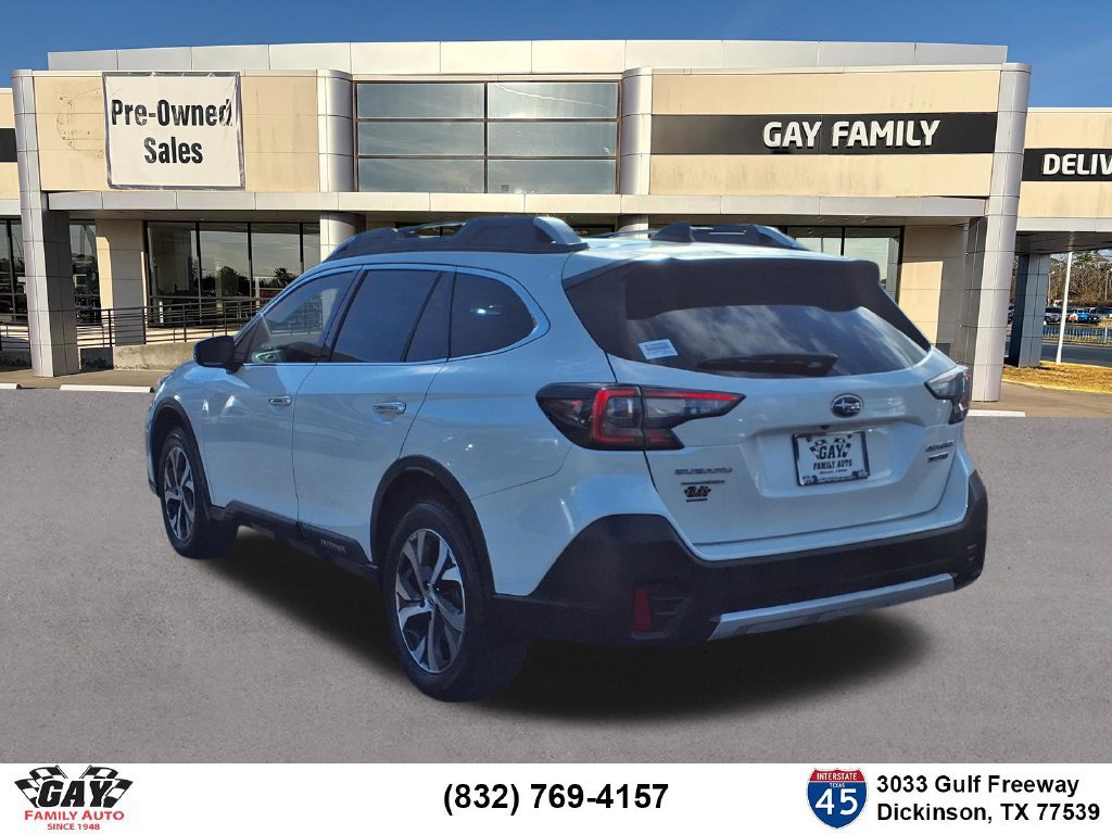 Used 2022 Subaru Outback Touring AWD/4WD image 2