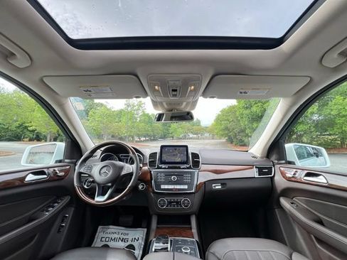 Used 2018 Mercedes-Benz GLS 450 4MATIC image 28