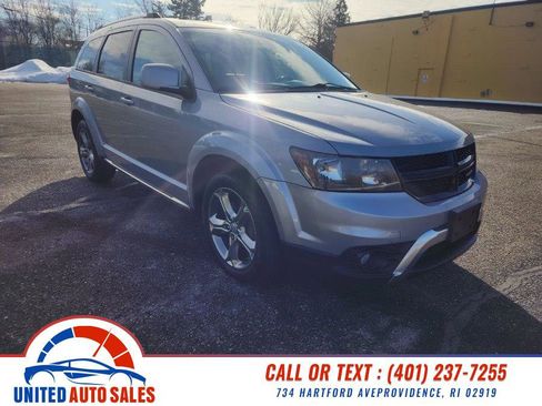 Used 2016 Dodge Journey Crossroad w/ Popular Equipment Group image 7