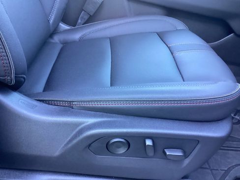 Used 2025 Chevrolet Tahoe RST w/ Comfort Package image 18