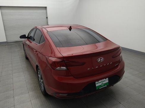 Used 2019 Hyundai Elantra Limited w/ Ultimate Package 02 FWD image 6