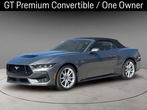Used 2025 Ford Mustang GT Premium RWD image 1