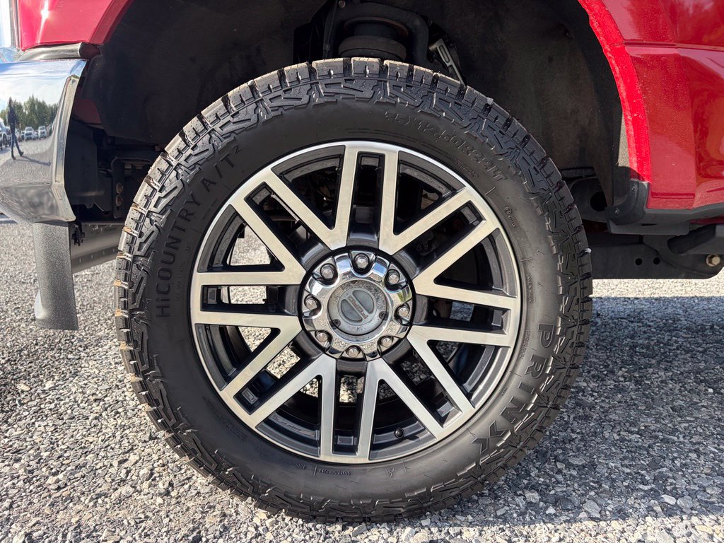 Used 2020 Ford F350 XLT w/ XLT Premium Package AWD/4WD image 6