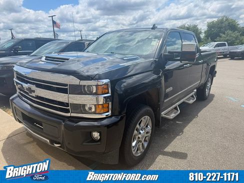 Used 2018 Chevrolet Silverado 2500 High Country w/ Duramax Plus Package AWD/4WD image 3
