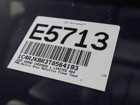 New 2026 Jeep Grand Cherokee L Limited AWD/4WD image 48