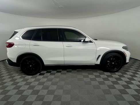Used 2023 BMW X5 sDrive40i w/ Premium Package image 6
