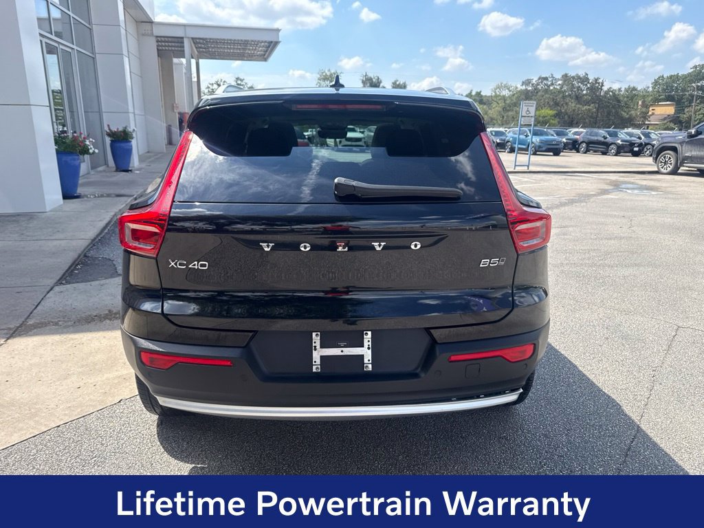 Certified 2024 Volvo XC40 B5 Plus w/ Protection Package Premier AWD/4WD image 6