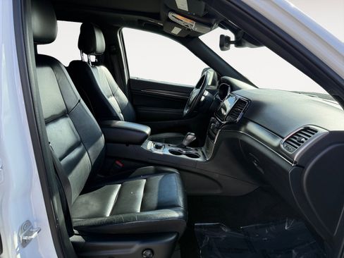 Used 2022 Jeep Grand Cherokee Limited w/ Trailer Tow Group IV image 19