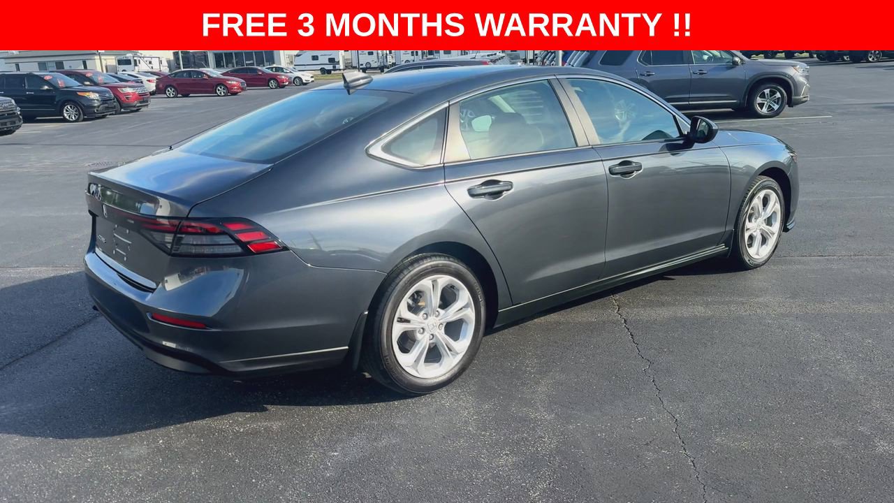 Used 2025 Honda Accord LX image 9