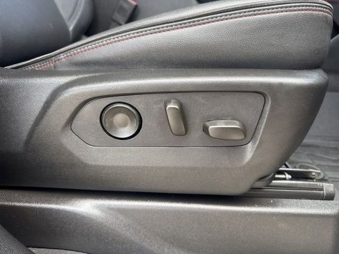 Used 2024 Chevrolet Tahoe RST image 34