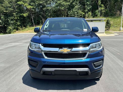 Used 2019 Chevrolet Colorado W/T w/ WT Convenience Package RWD image 2