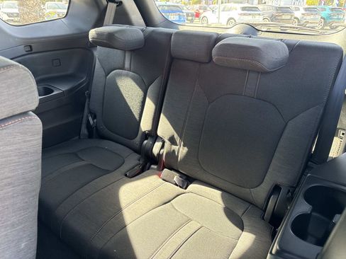 Certified 2023 Honda Pilot Sport image 19