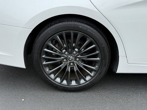 Certified 2020 Toyota Avalon XSE image 14