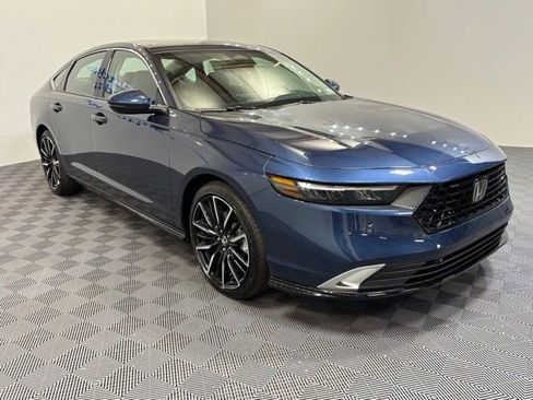New 2026 Honda Accord Touring image 8