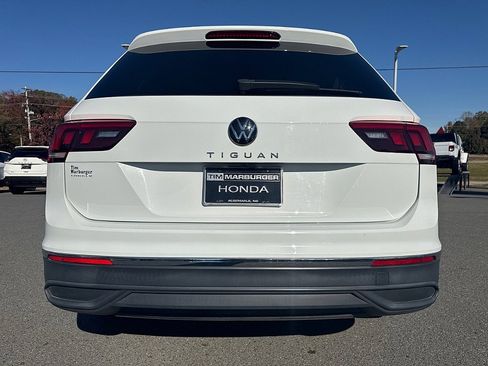 Used 2022 Volkswagen Tiguan S image 4