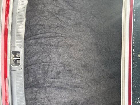 Used 2025 Toyota Corolla LE image 28