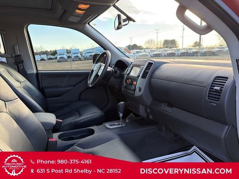Certified 2021 Nissan Frontier PRO-4X w/ Pro-4x Utility Package image 37