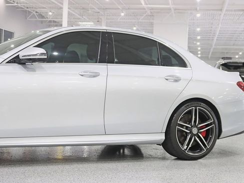Used 2019 Mercedes-Benz E 63 AMG S image 3