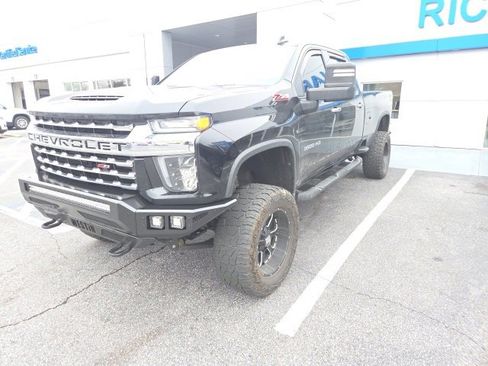 Used 2021 Chevrolet Silverado 3500 LTZ image 4