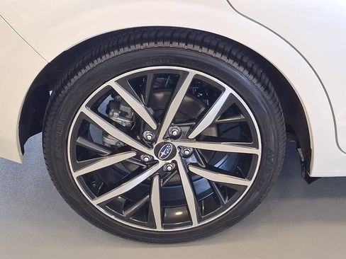 Used 2024 Subaru Impreza 2.0i Sport image 7