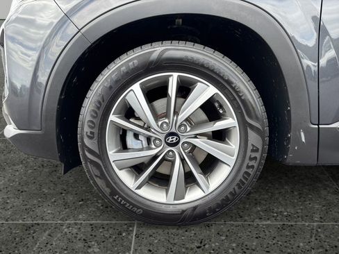Used 2020 Hyundai Santa Fe Limited FWD image 5