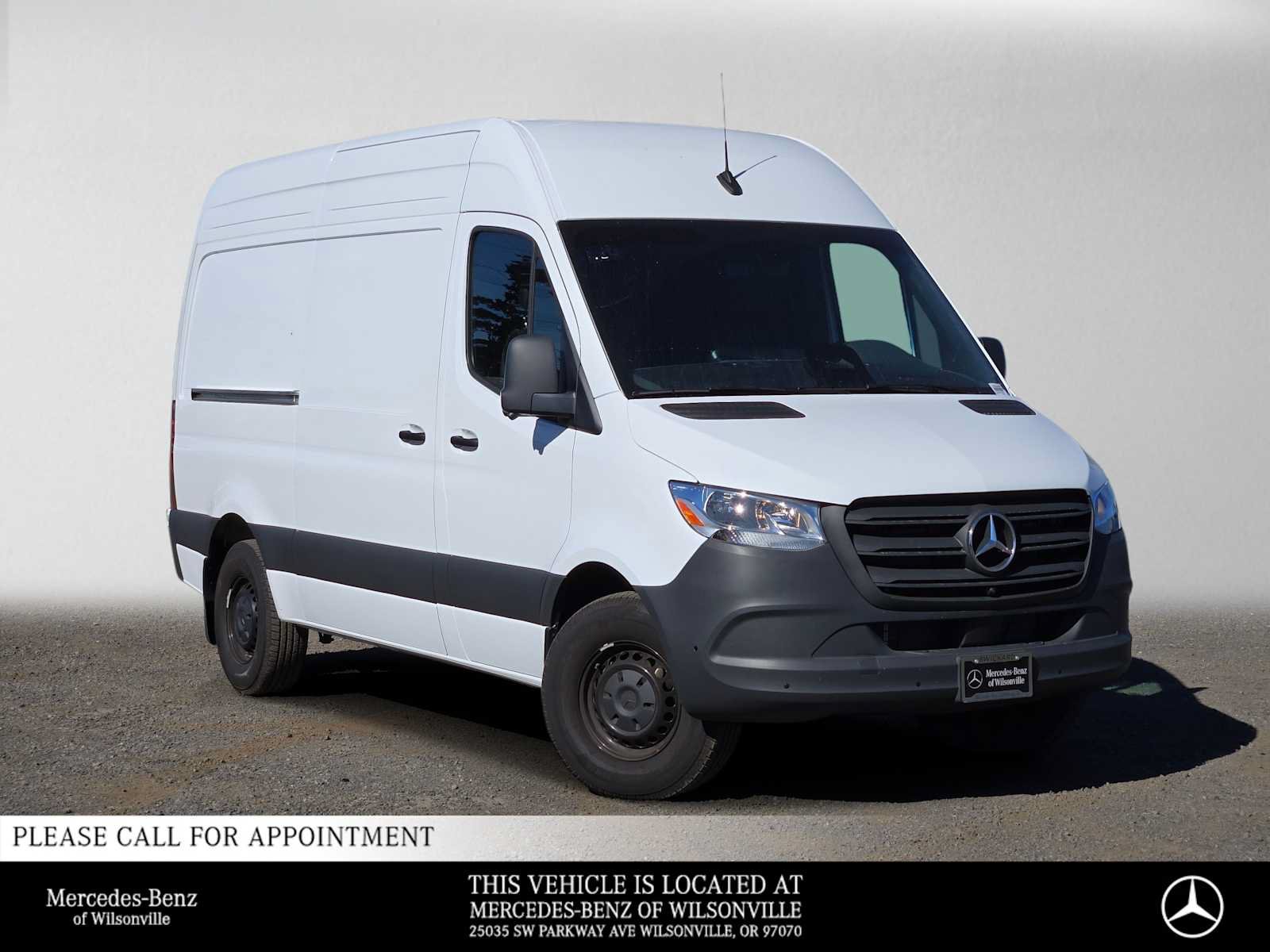 Used 2026 Mercedes-Benz Sprinter 2500 image 1