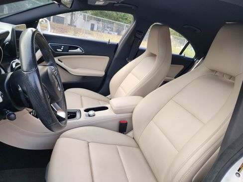 Used 2017 Mercedes-Benz CLA 250 CLA 250 Coupe image 20