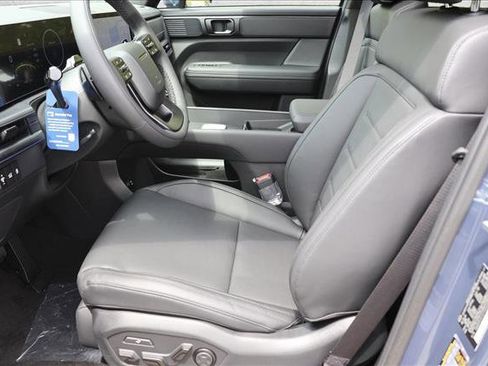 New 2026 Hyundai Santa Fe Calligraphy AWD/4WD image 11