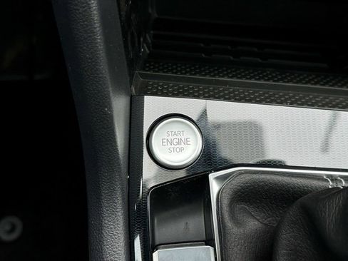 New 2026 Volkswagen Taos SEL image 29