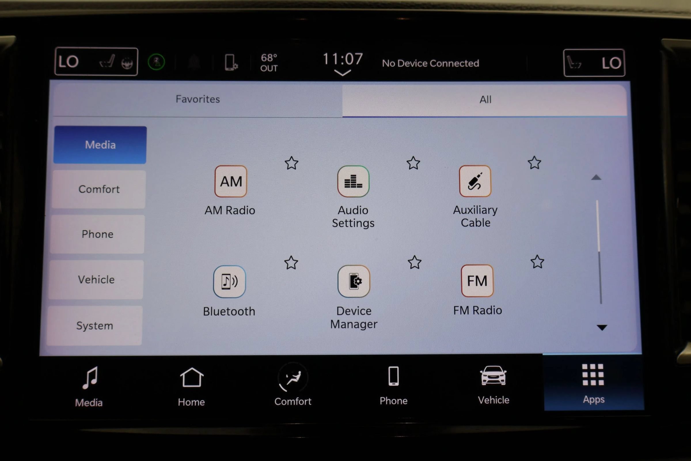 Used 2024 Chrysler Pacifica Touring-L FWD image 30