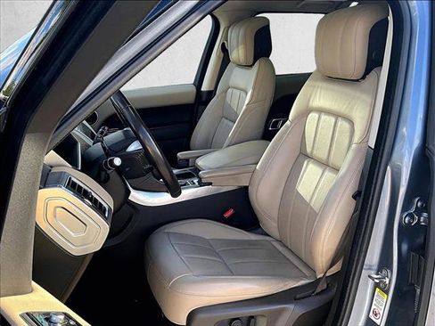Used 2019 Land Rover Range Rover Sport HSE image 27