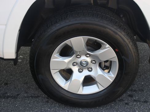 Used 2025 RAM 1500 Big Horn AWD/4WD image 33